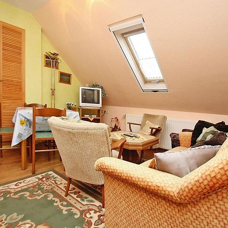 Apartment In Luckaitztal Gossda With Parking Space Exterior foto